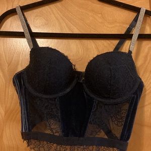 Victoria’s Secret Navy Lace and Velvet Corset (34B)